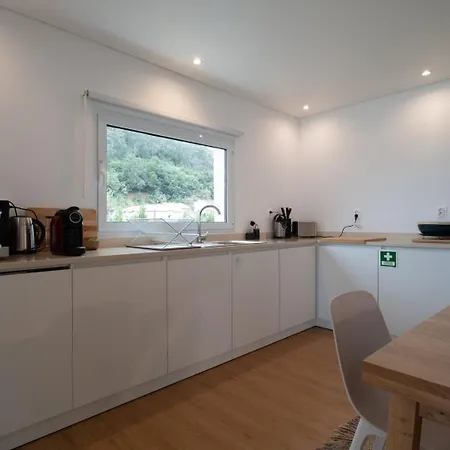 Casa Da Bela Vista 4*